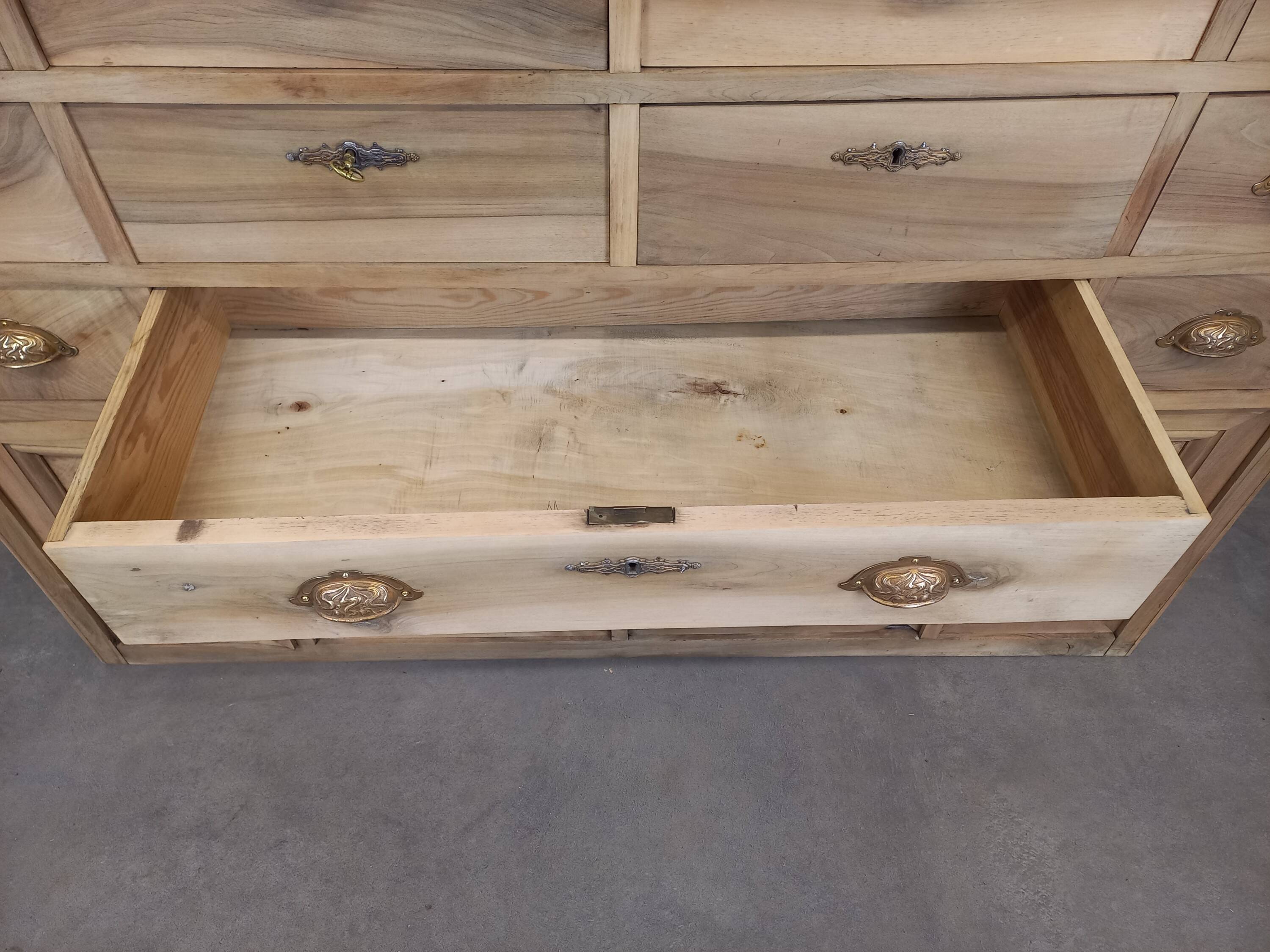 Craft cabinet with drawers