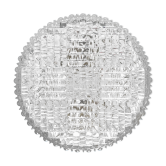 Round ceiling light in chiseled glass