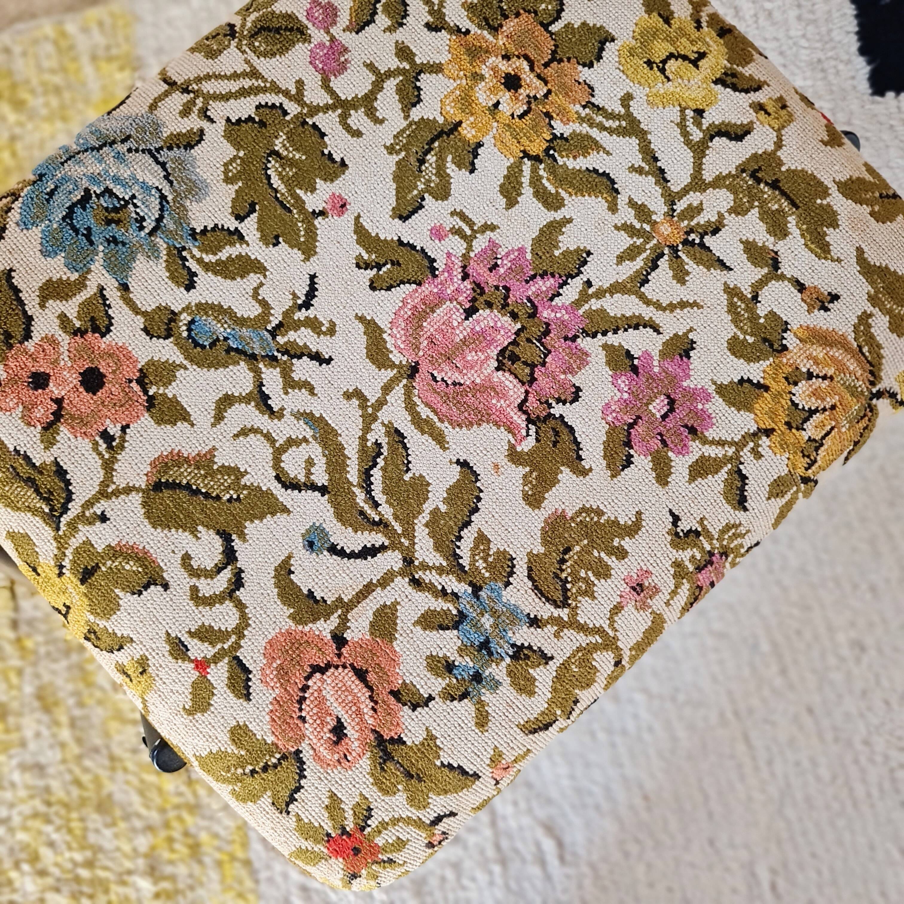 Chaise pliante vintage Lafuma modèle "Chantazur" à motif fleuri