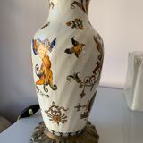 Pied de lampe en faience de gien décor renaissance 1876