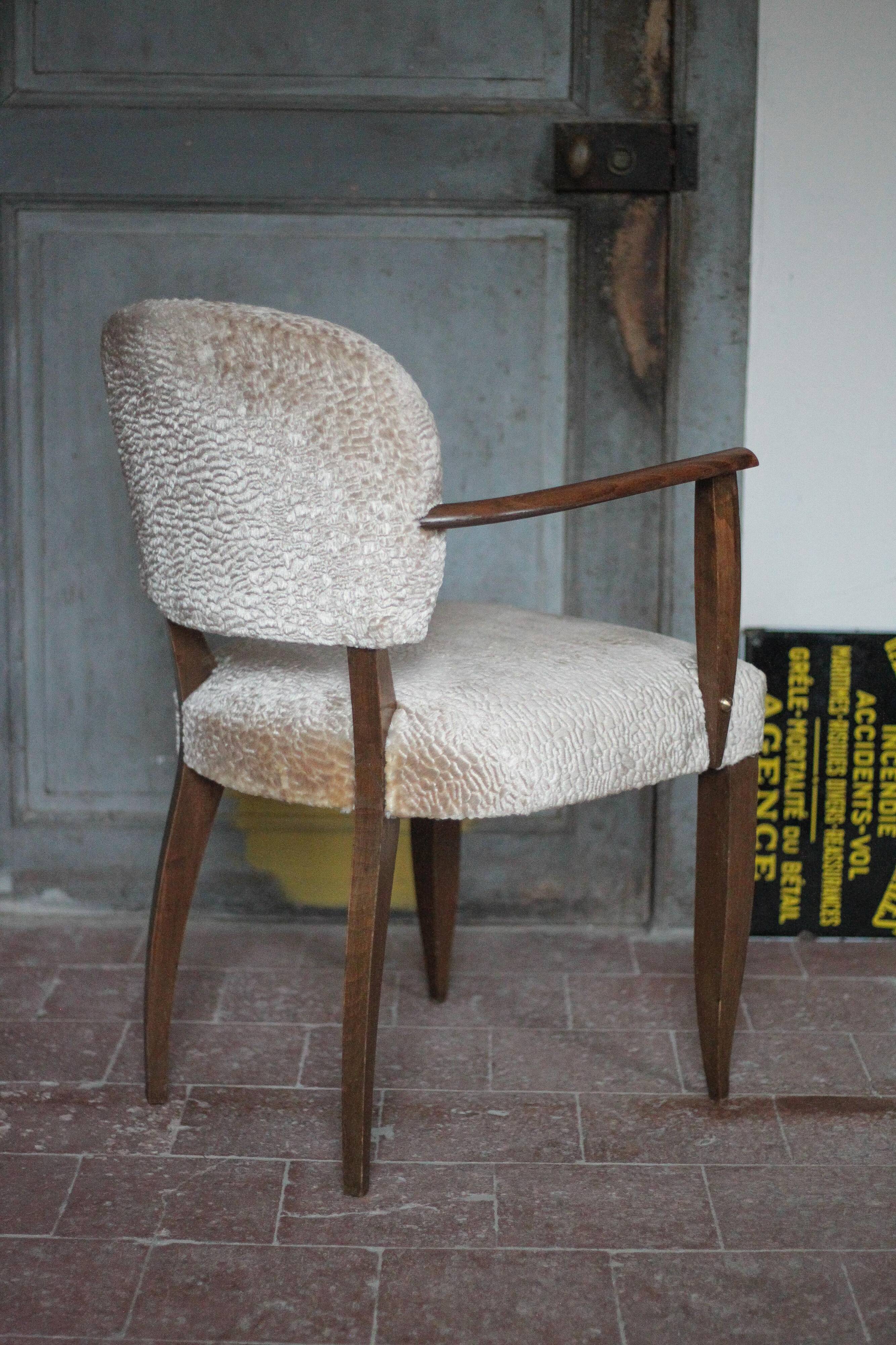 Pair of bridge chairs in wood and powder pink satin-effect fabric, Art Deco style