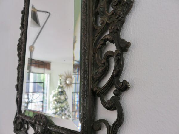 Miroir Français en fonte ''Bacchus'' dieu du vin, années 20 -30