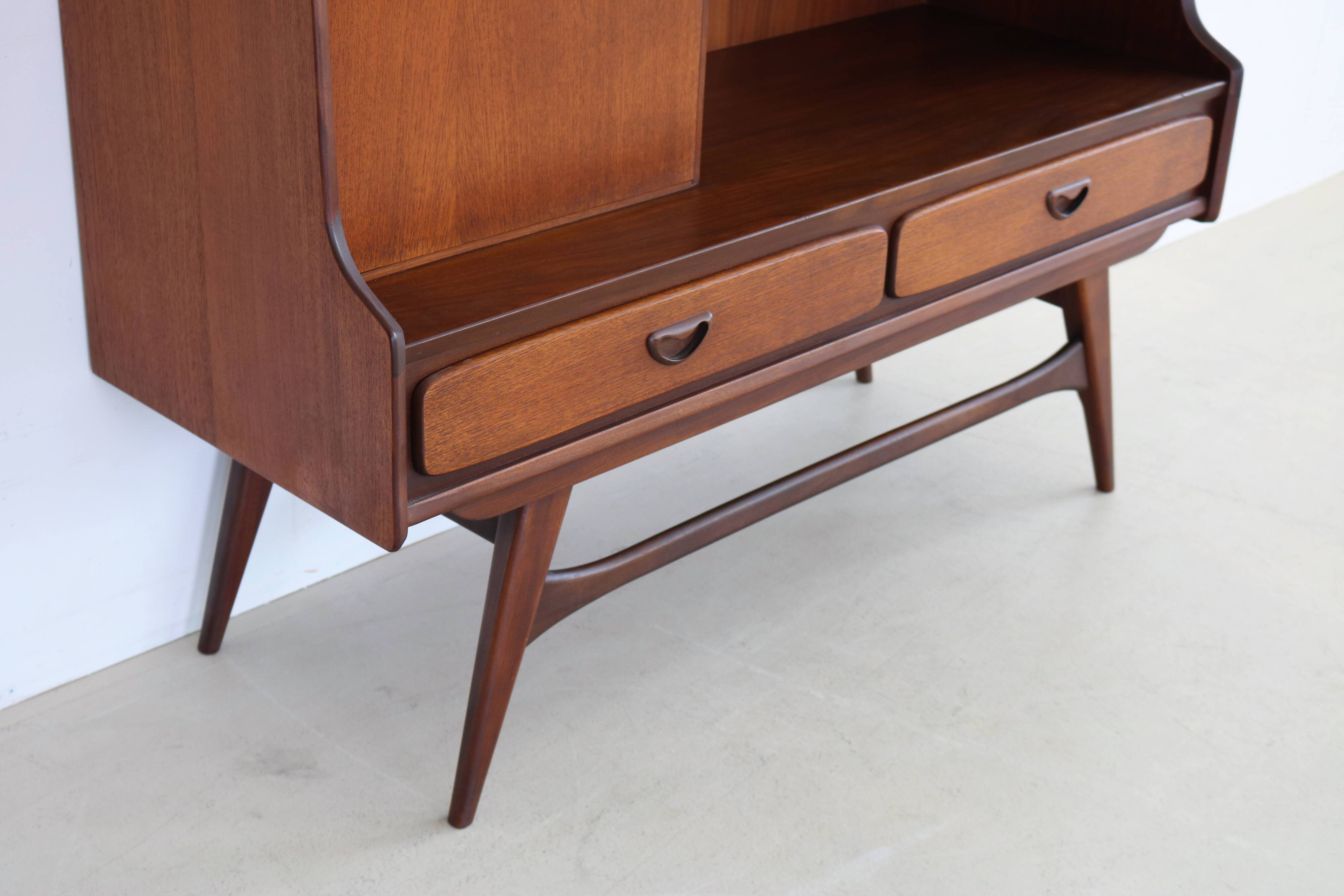 Vintage teak bookcase by Louis van Teeffelen