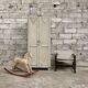 Ancienne vestiaire d'atelier