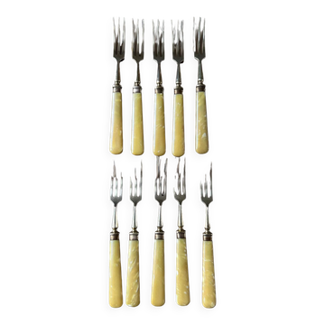 10 fourchettes anciennes dorées pour entremet, fromage