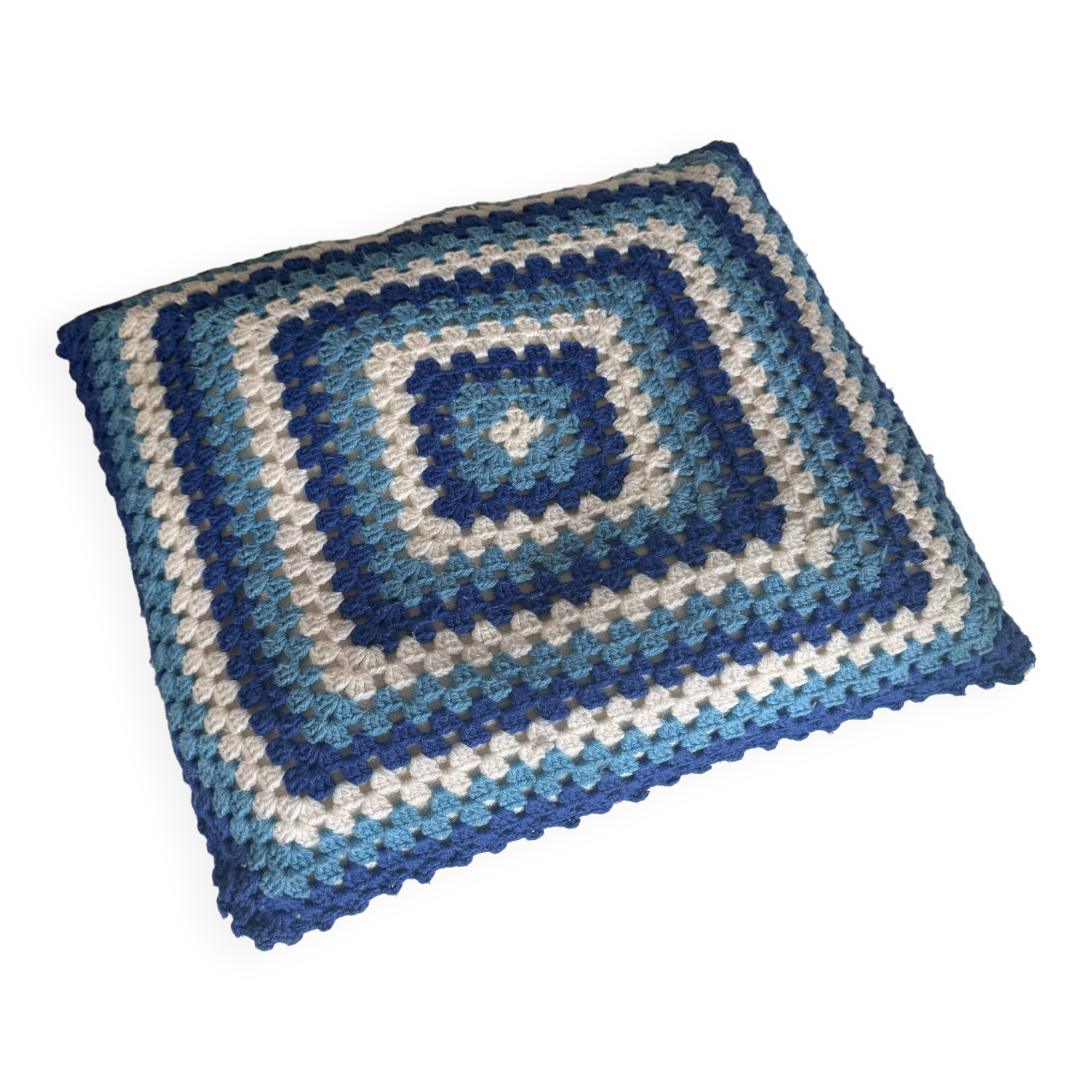 Coussin bleu crochet 1970 seventies
