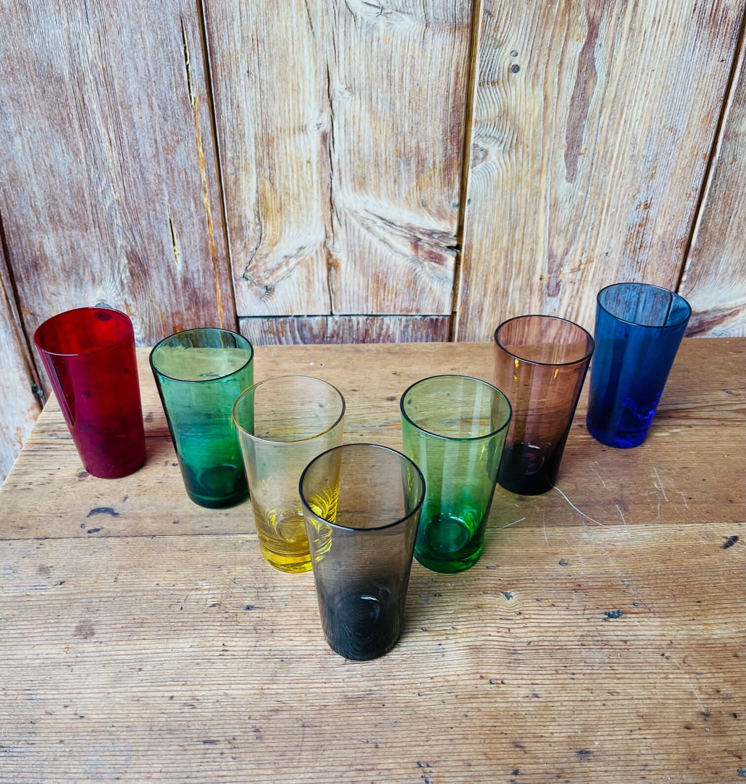 Set of 7 colored glasses 70s