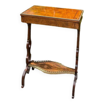 Small Walnut Side Table, England, 19th Century