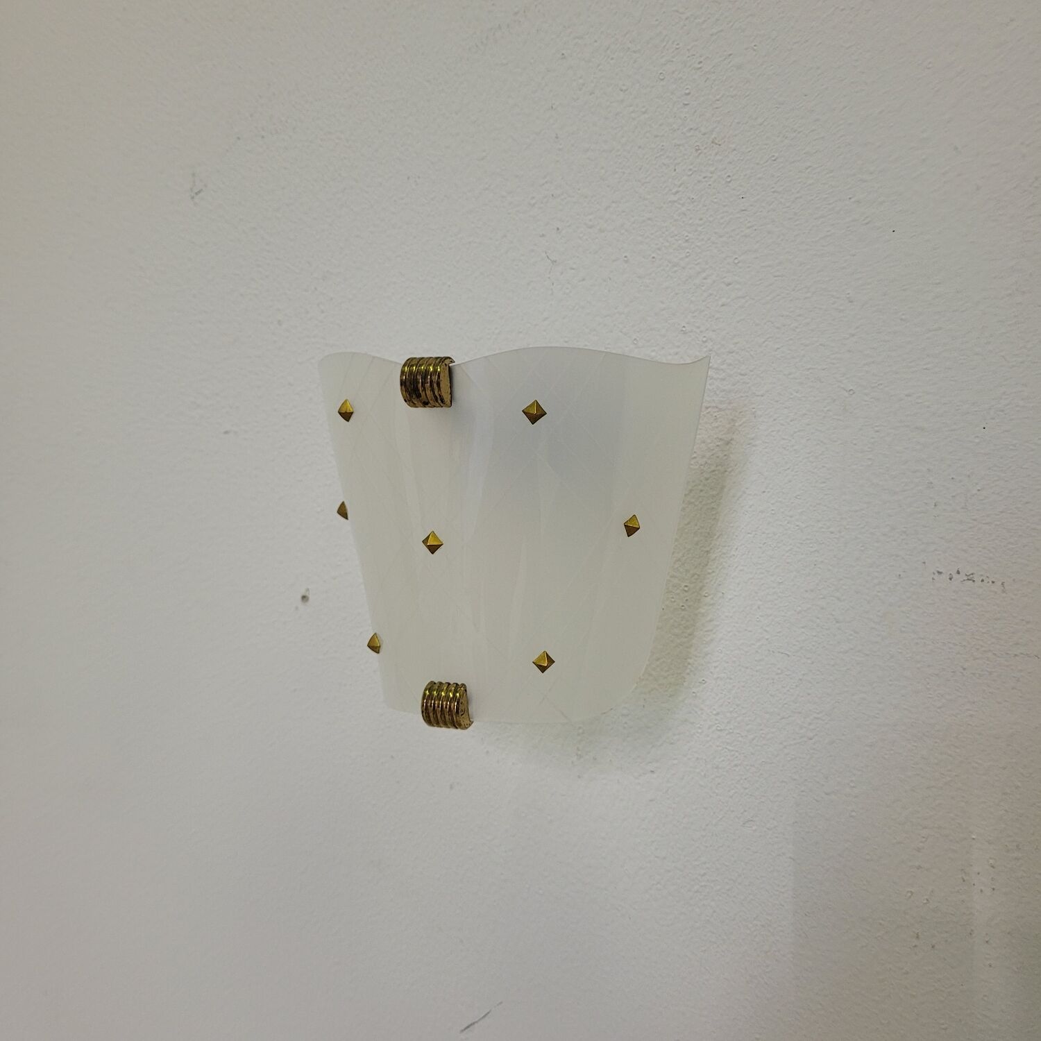 Vintage Arlus wall light in perspex and brass 1950s