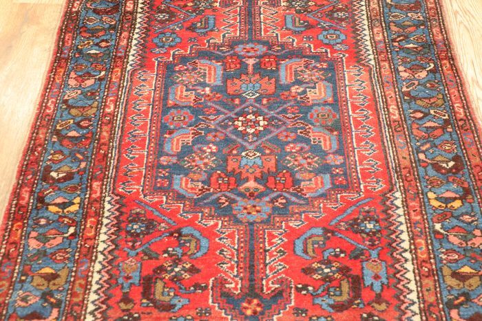 Hand-knotted tabriz carpet iran 105x175cm