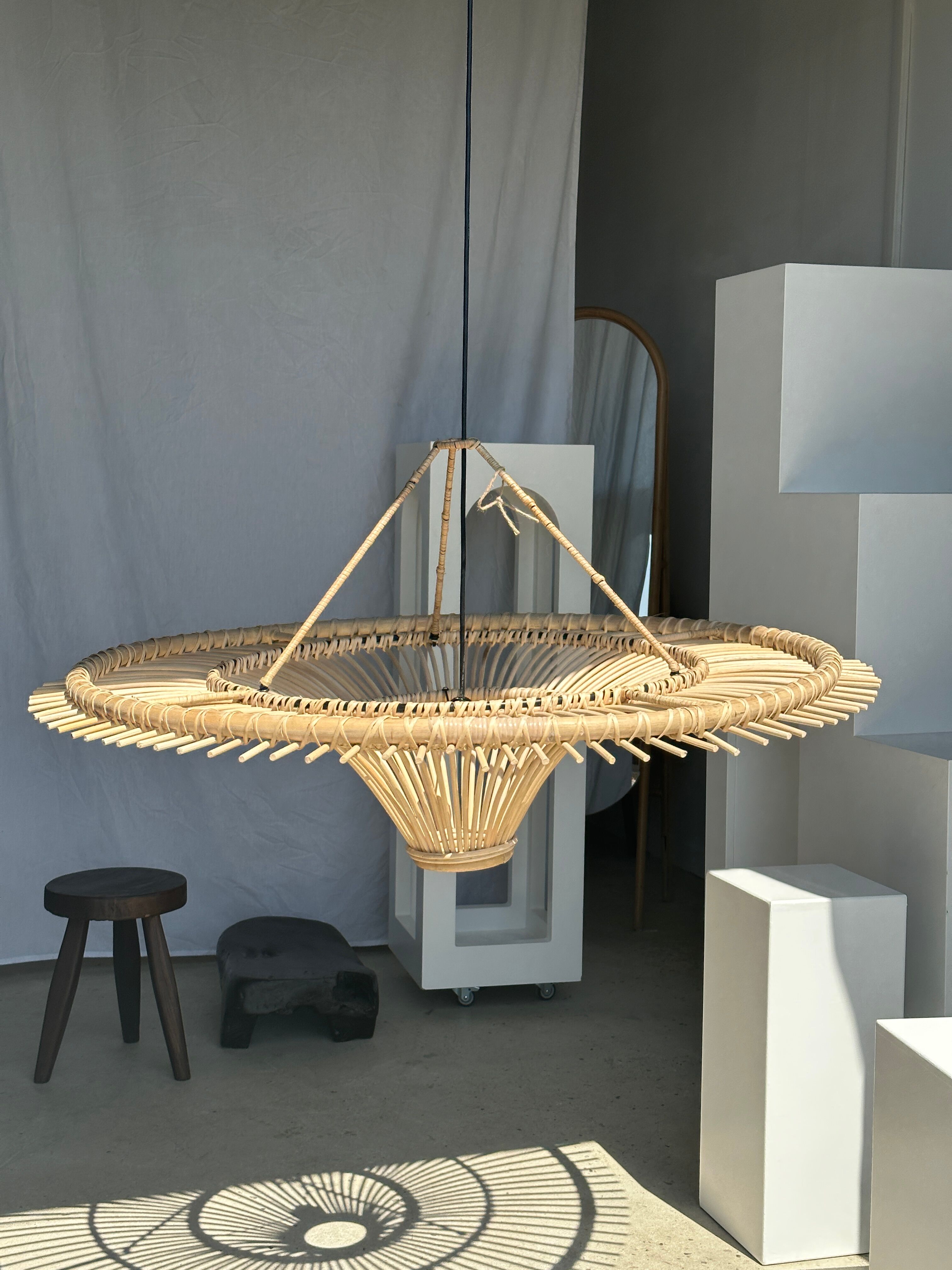 Suspension rattan saucer iron frame D:120 H:60