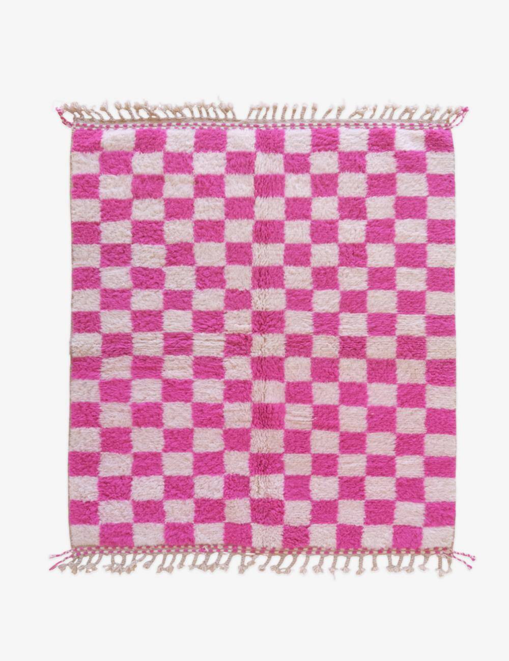 Tapis à damiers roses