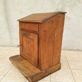 Walnut desk in the early 19th century