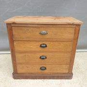 Petite commode Chêne Orme Acajou début XXème