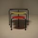 Ensemble de 3 tables gigognes modernes de style Memphis italien des années 1980.