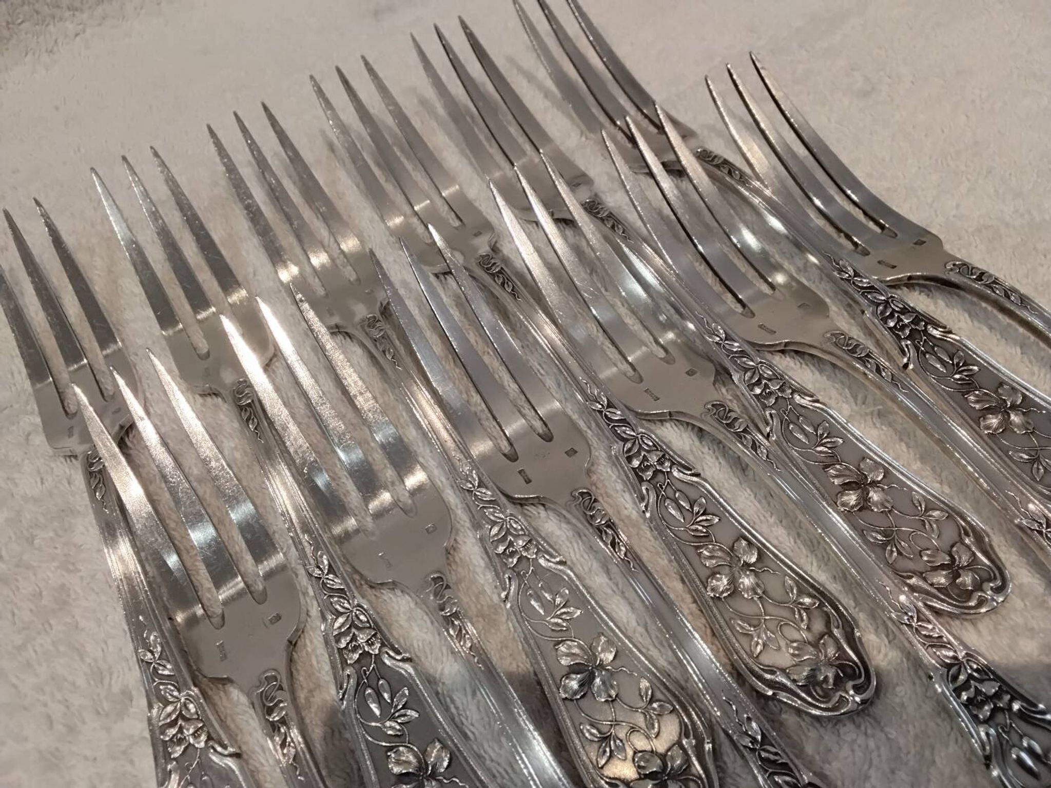 12 silver-plated table forks by goldsmith Ravinet Art Nouveau