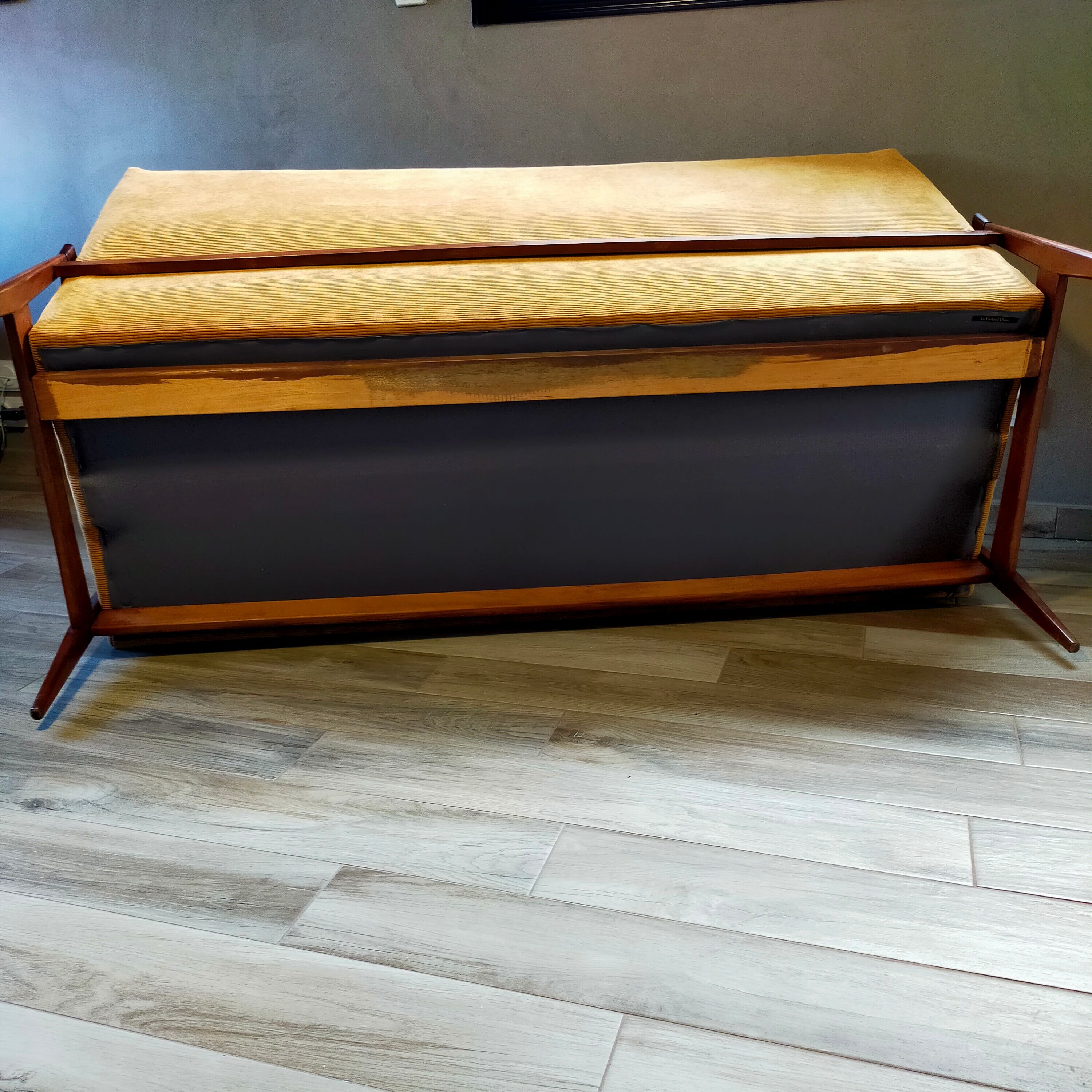 Danish sofa 60s