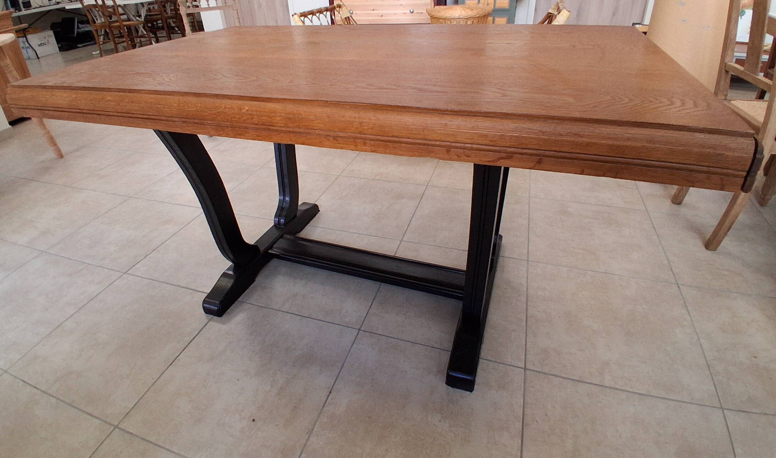 Table rectangulaire avec rallonges