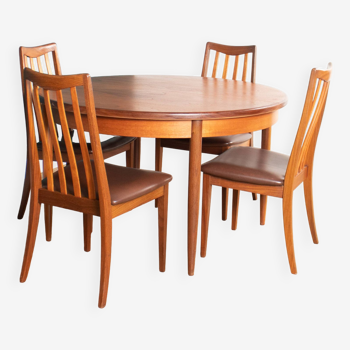 Table à manger et 4 quatre chaises rétro en teck GPlan des années 1960 par Victor Wilkins