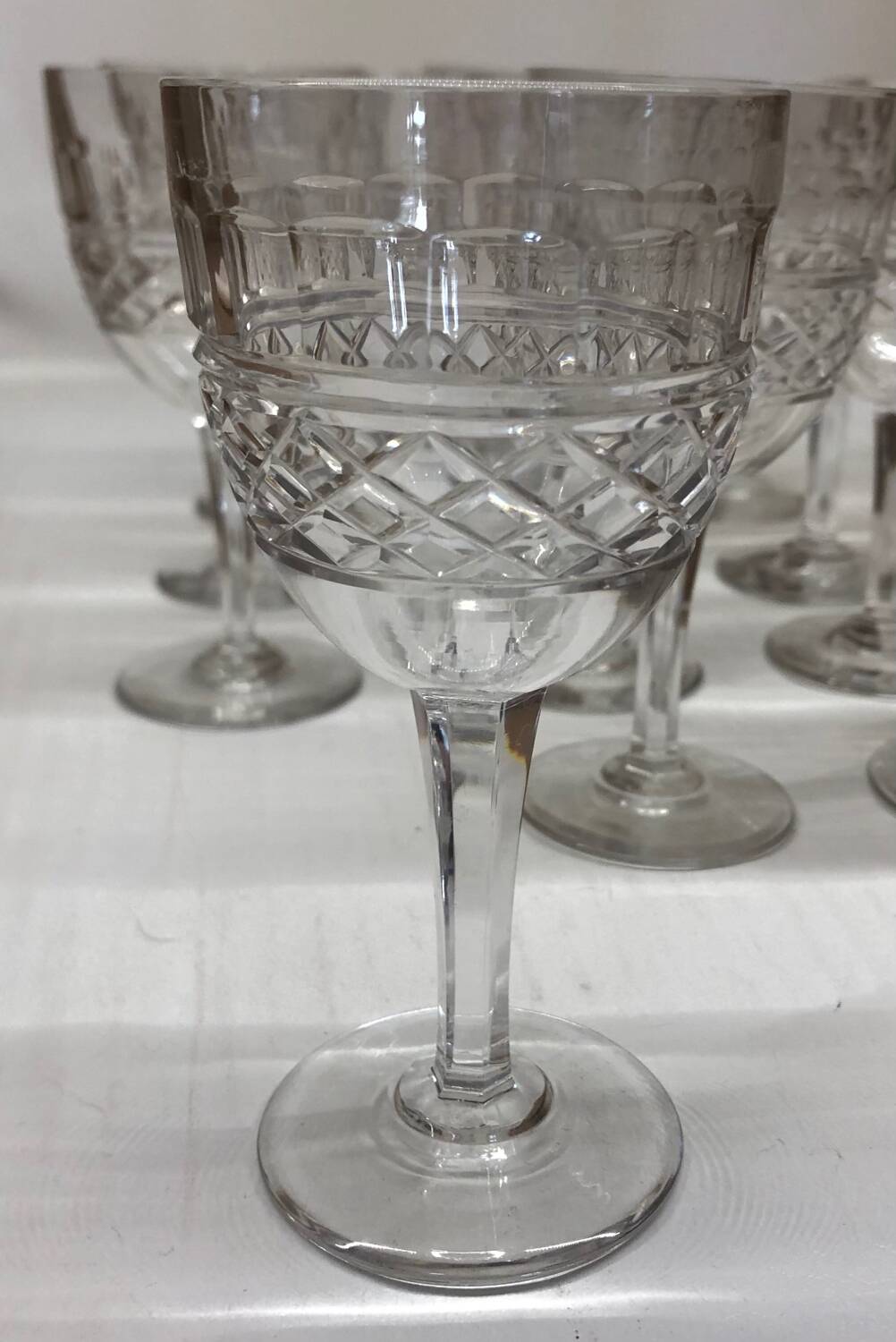 Set of 12 cut crystal stemmed glasses from the Nancy crystal factory, art deco