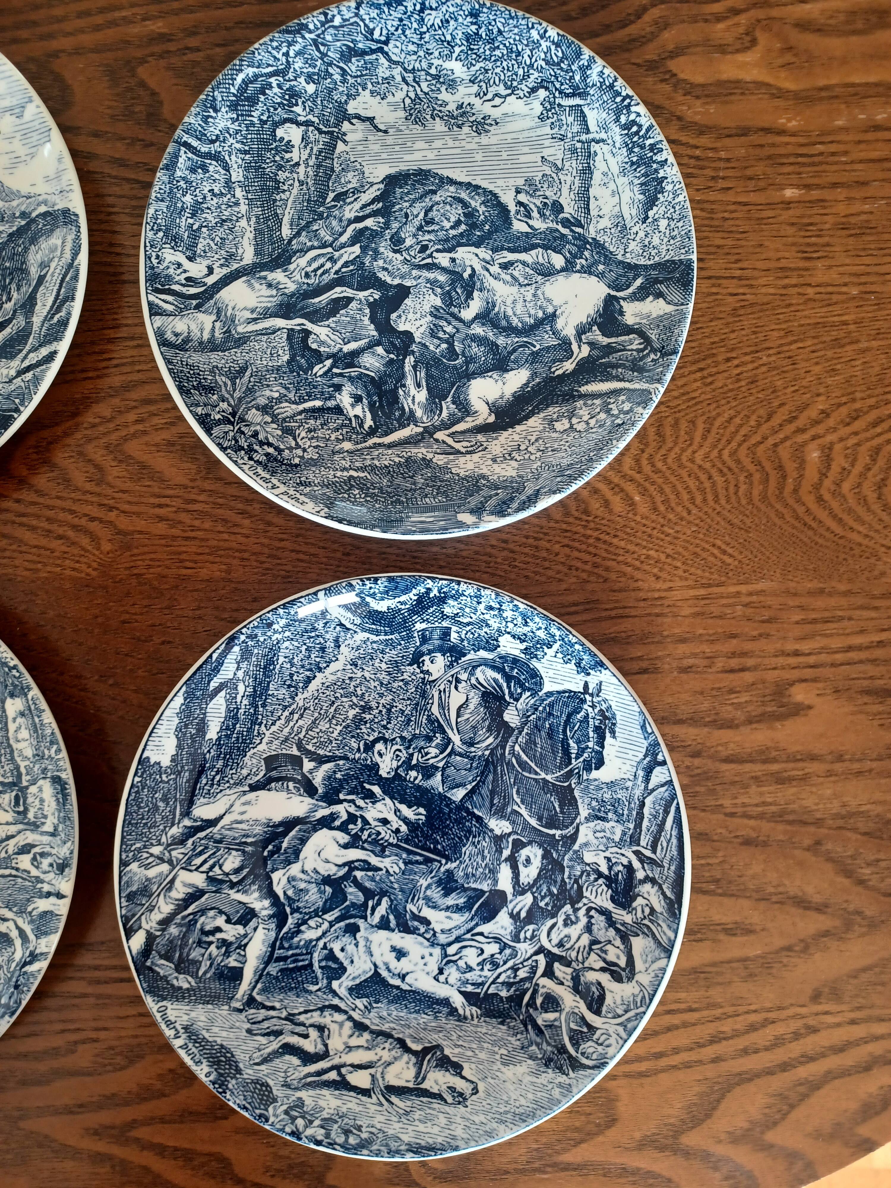 Gien porcelain plates, hunting scenes