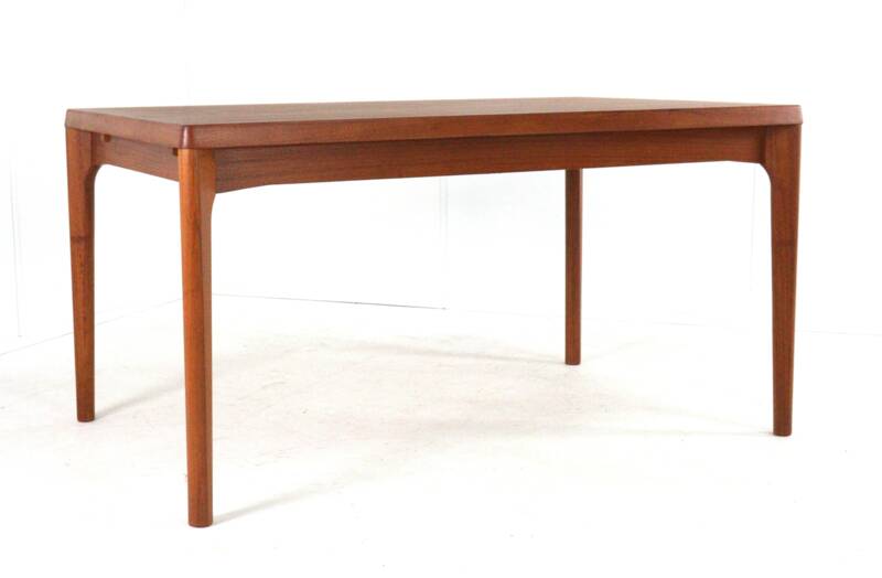 Henning Kjearnulf Vejle rectangular extendable dining table XL - danish