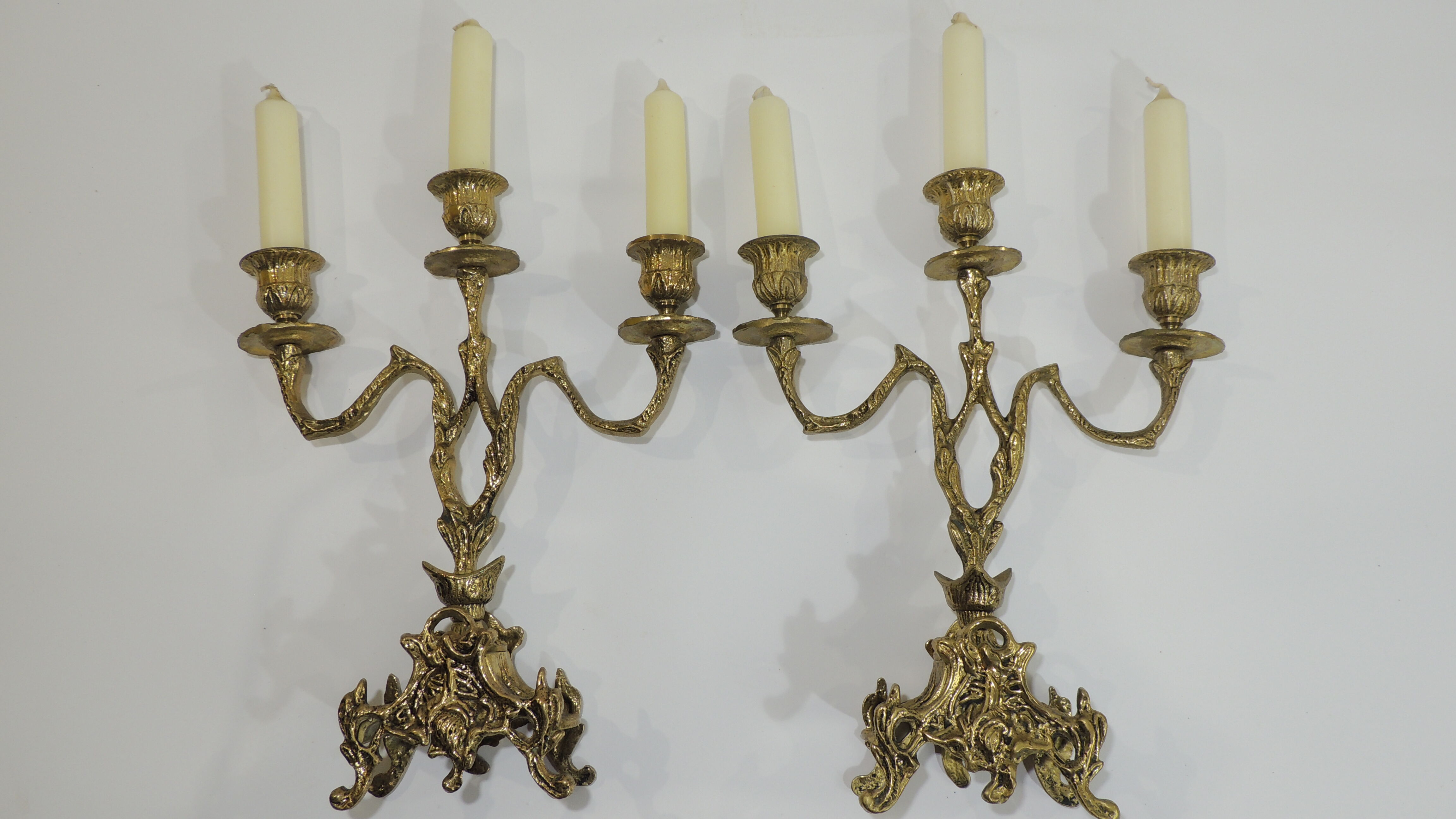Pair of candle holders / golden brass / vintage / candelabra
