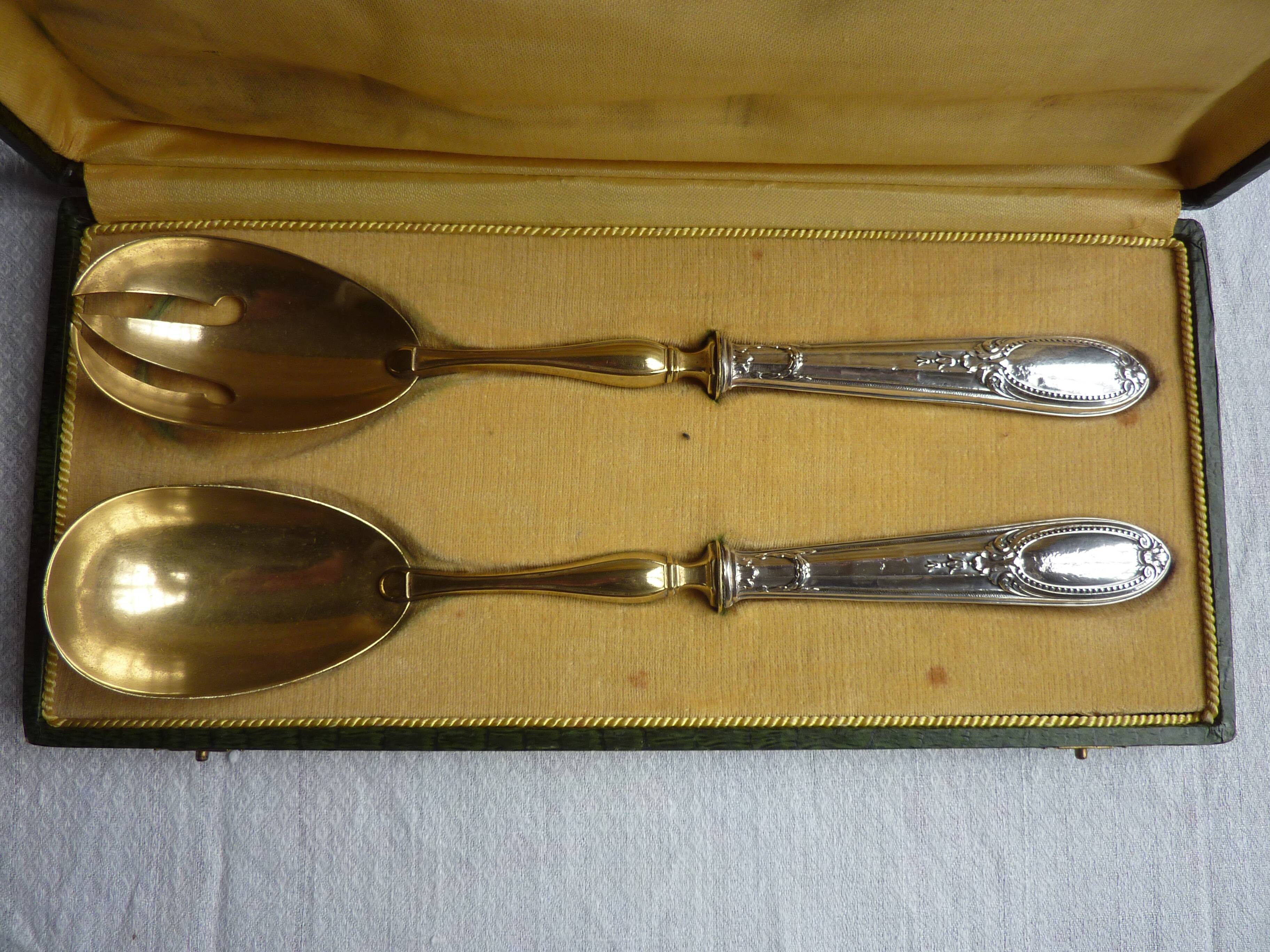 Filled silver salad serving cutlery, minerva hallmark