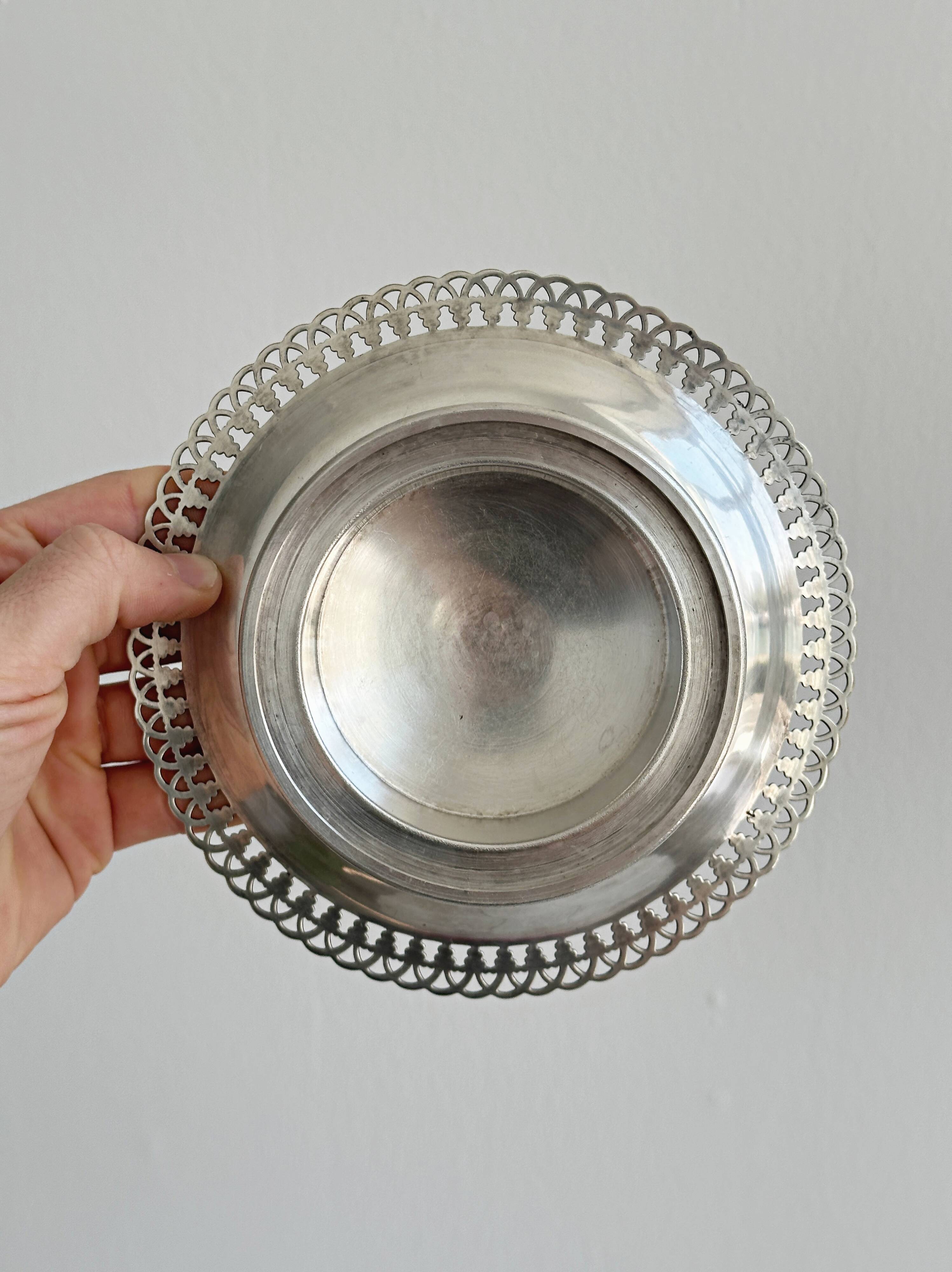 Metal butter dish