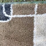 Designer rug 178 x 132 cm in very good condition