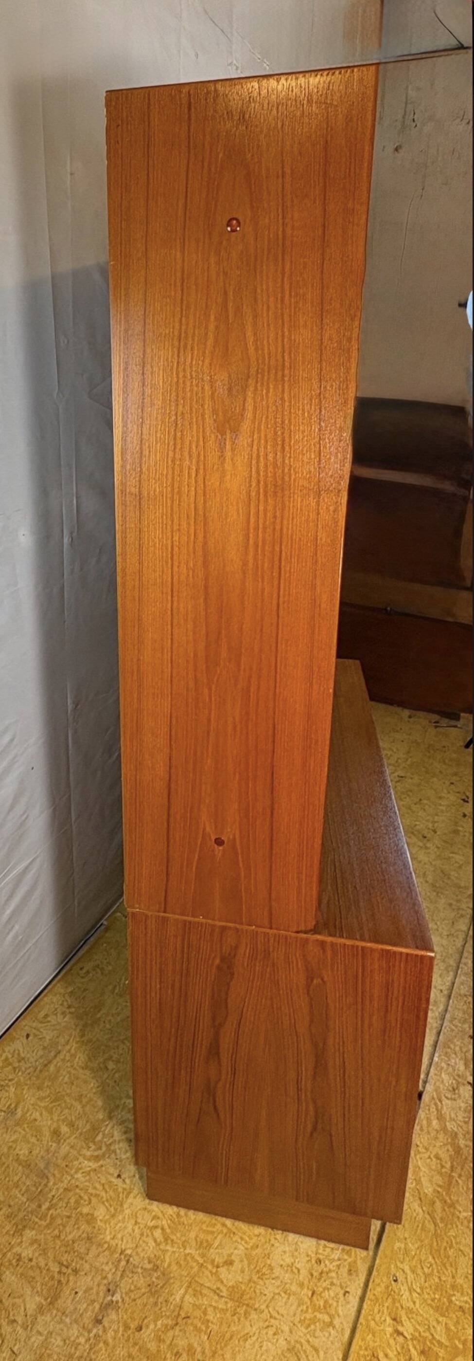 Mid Century Retro Teak Wall Unit / Bookcase by Poul Hundevad (1960s)  A fan