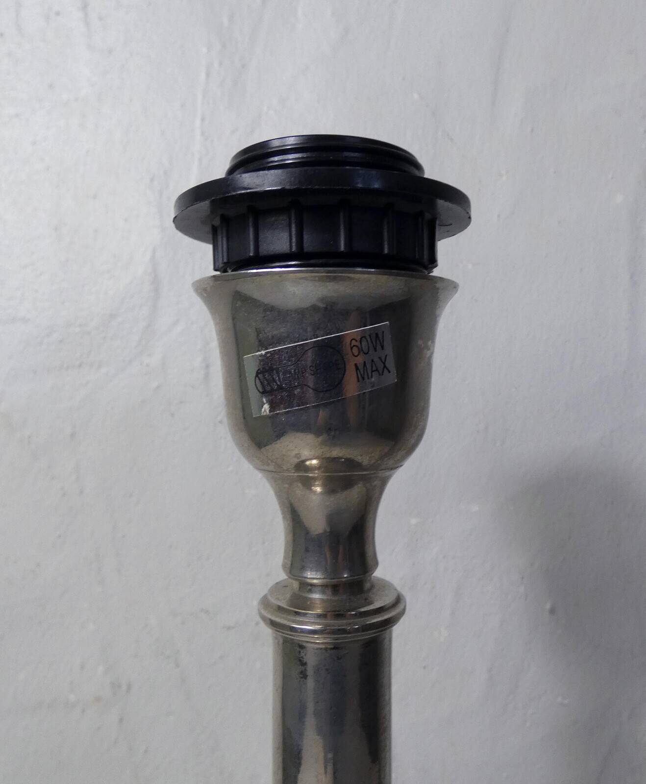 Vintage Space Age lamp with silver chrome metal ball base and DRIMMER H lampshade