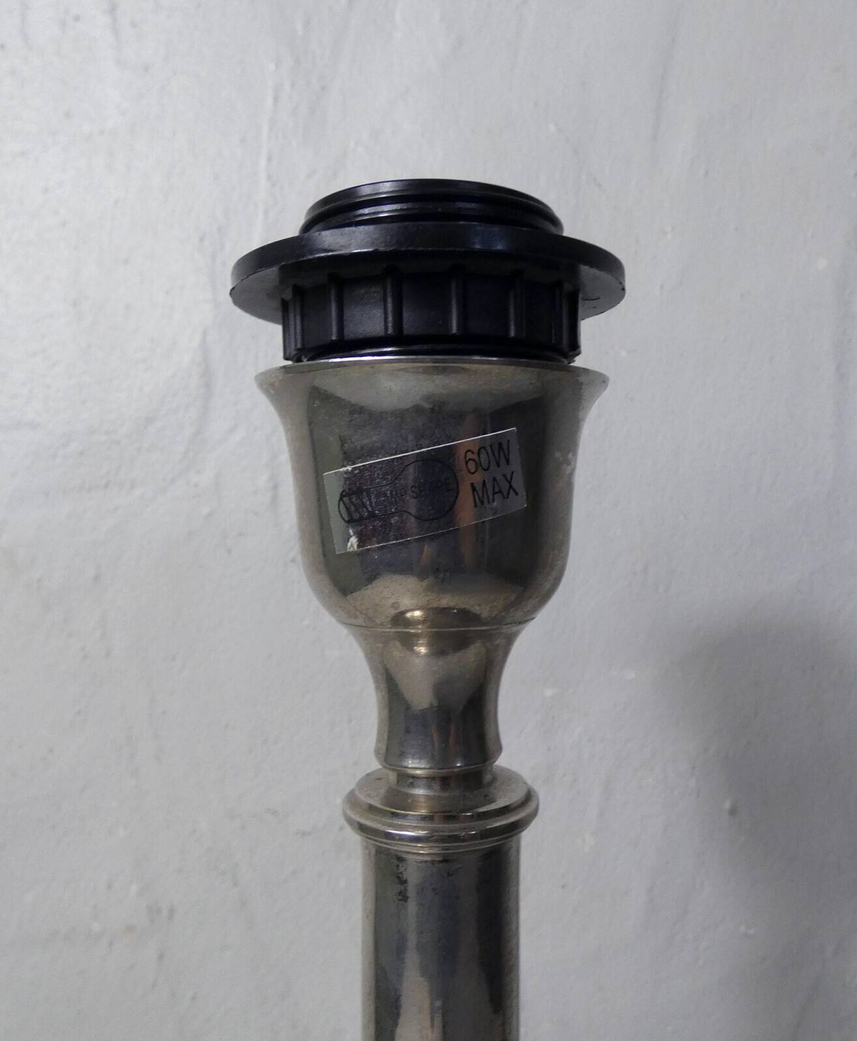 Vintage Space Age lamp with silver chrome metal ball base and DRIMMER H lampshade