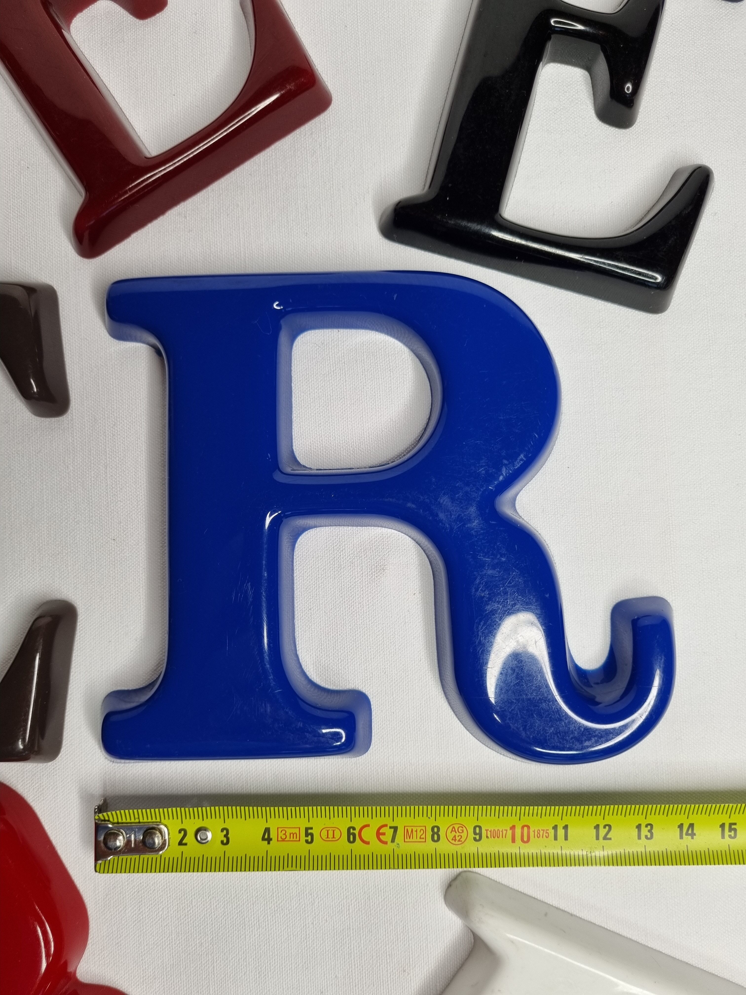 Set of 10 vintage sign letters, 11.5 cm
