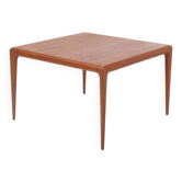 Table basse en teck filigrane / table d'appoint par Johannes Andersen pour CFC Silkeborg / années 1960 / design danois moderne du milieu du siècle