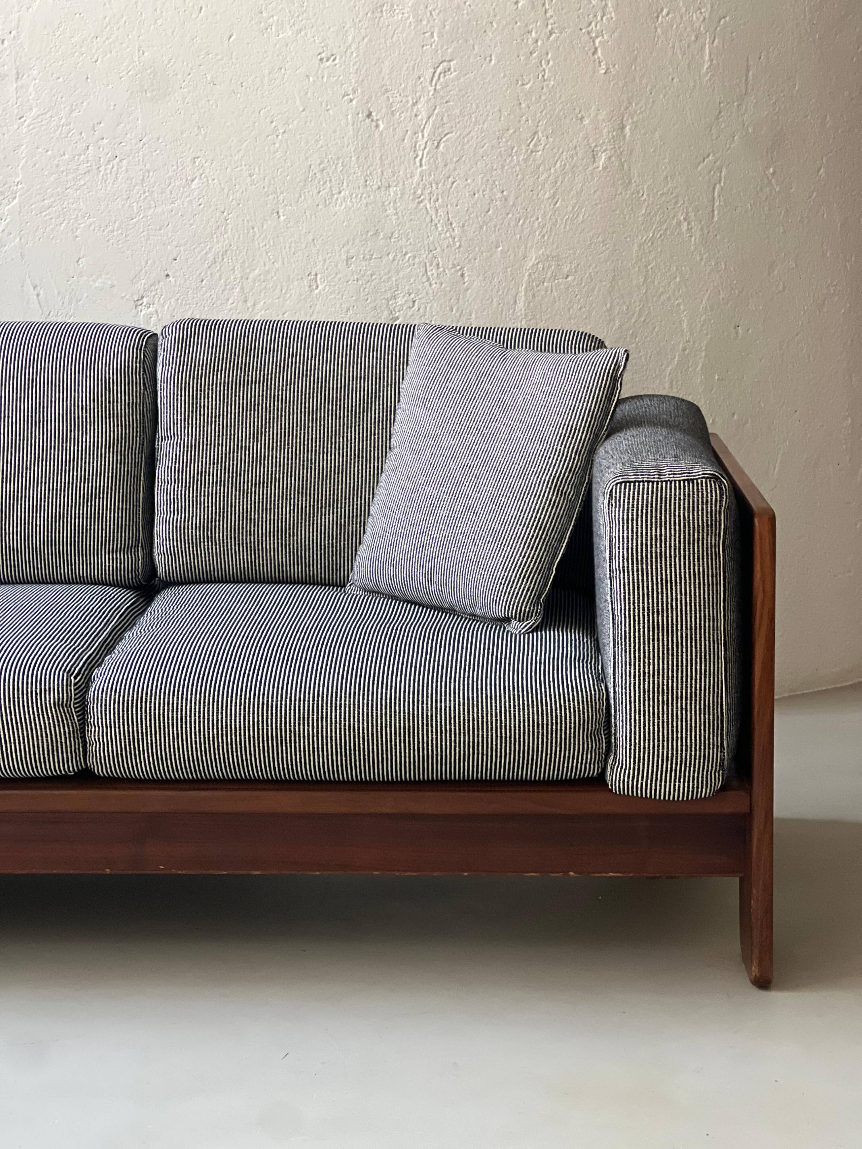 Sculptural Mid Century Bastiano sofa by Afra and Tobia Scarpa, Made in Italy