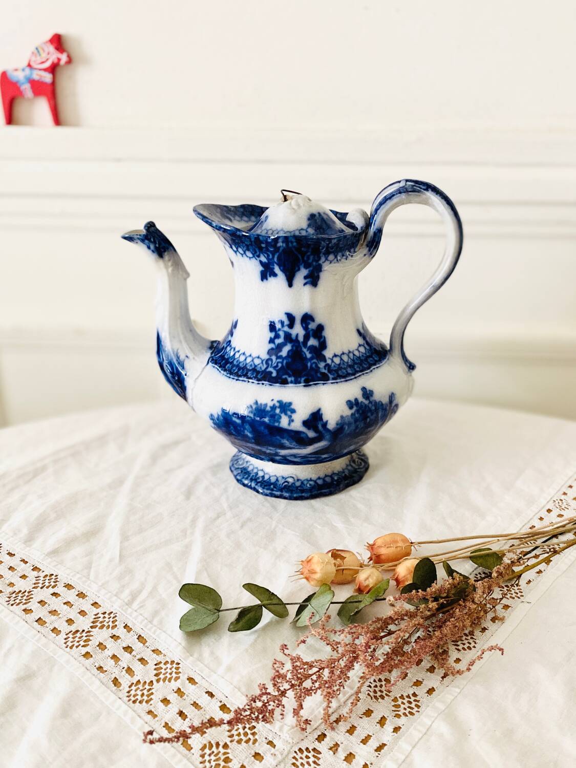 Antique teapot from the India service by Villeroy and Boch