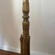 Lampadaire en bois doré Style Louis XVI