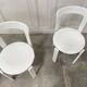 Suite de chaises vintage blanc cassé