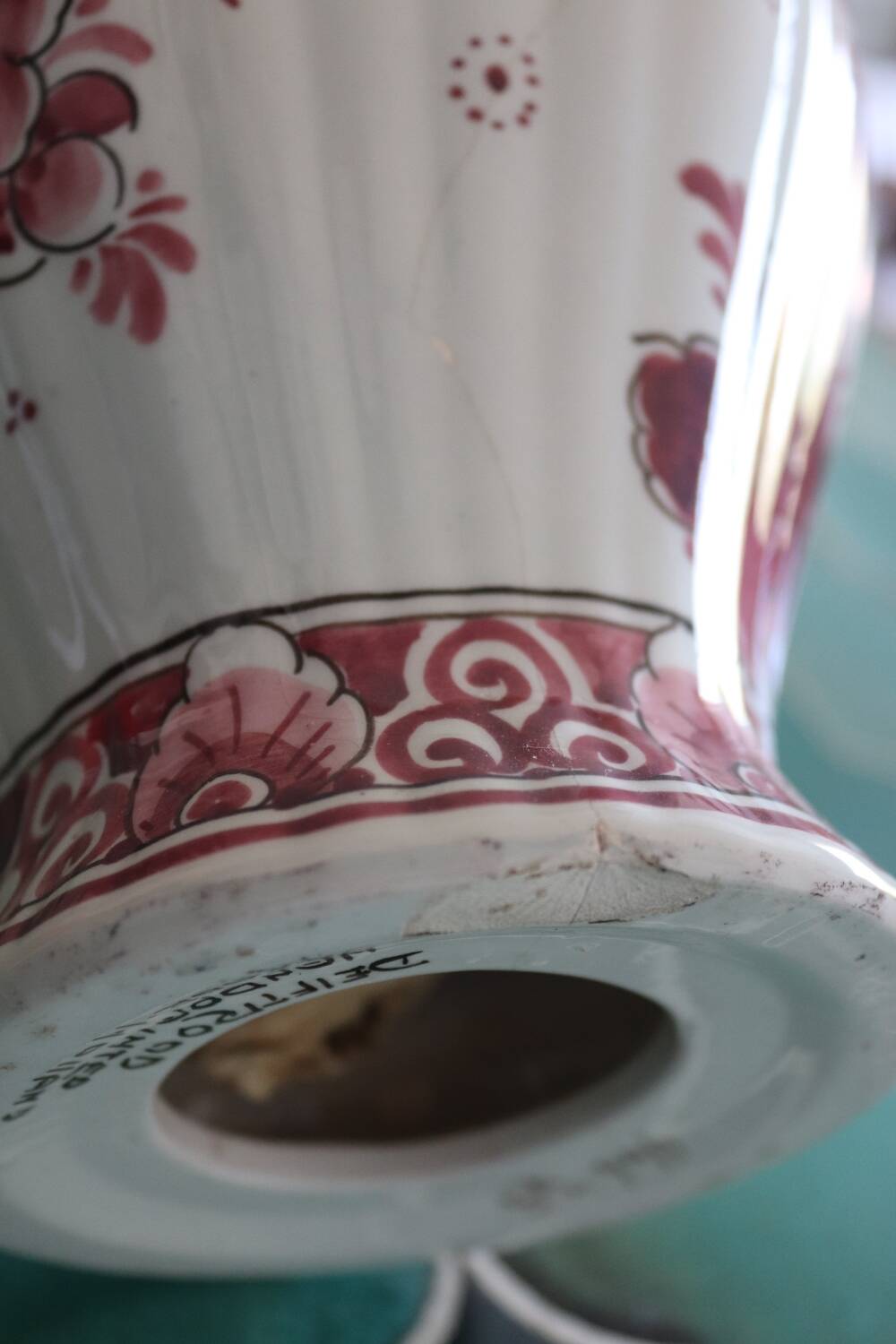 Vintage red holland ceramic lamp