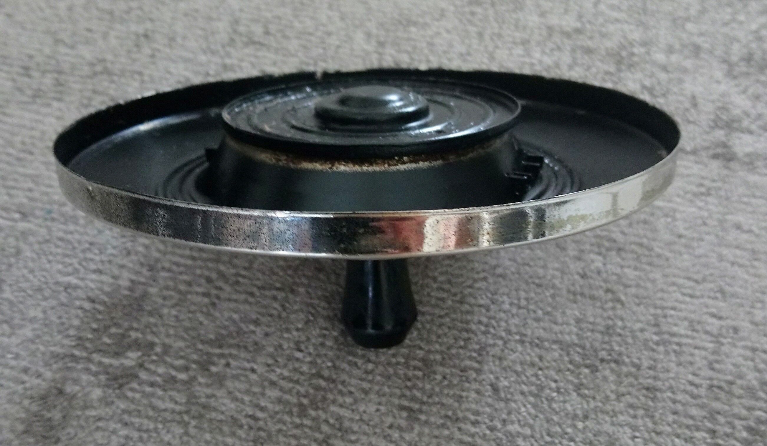 Ashtray on feet tripod 60 years