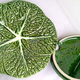 Dabbling cabbage leaf soup bowl