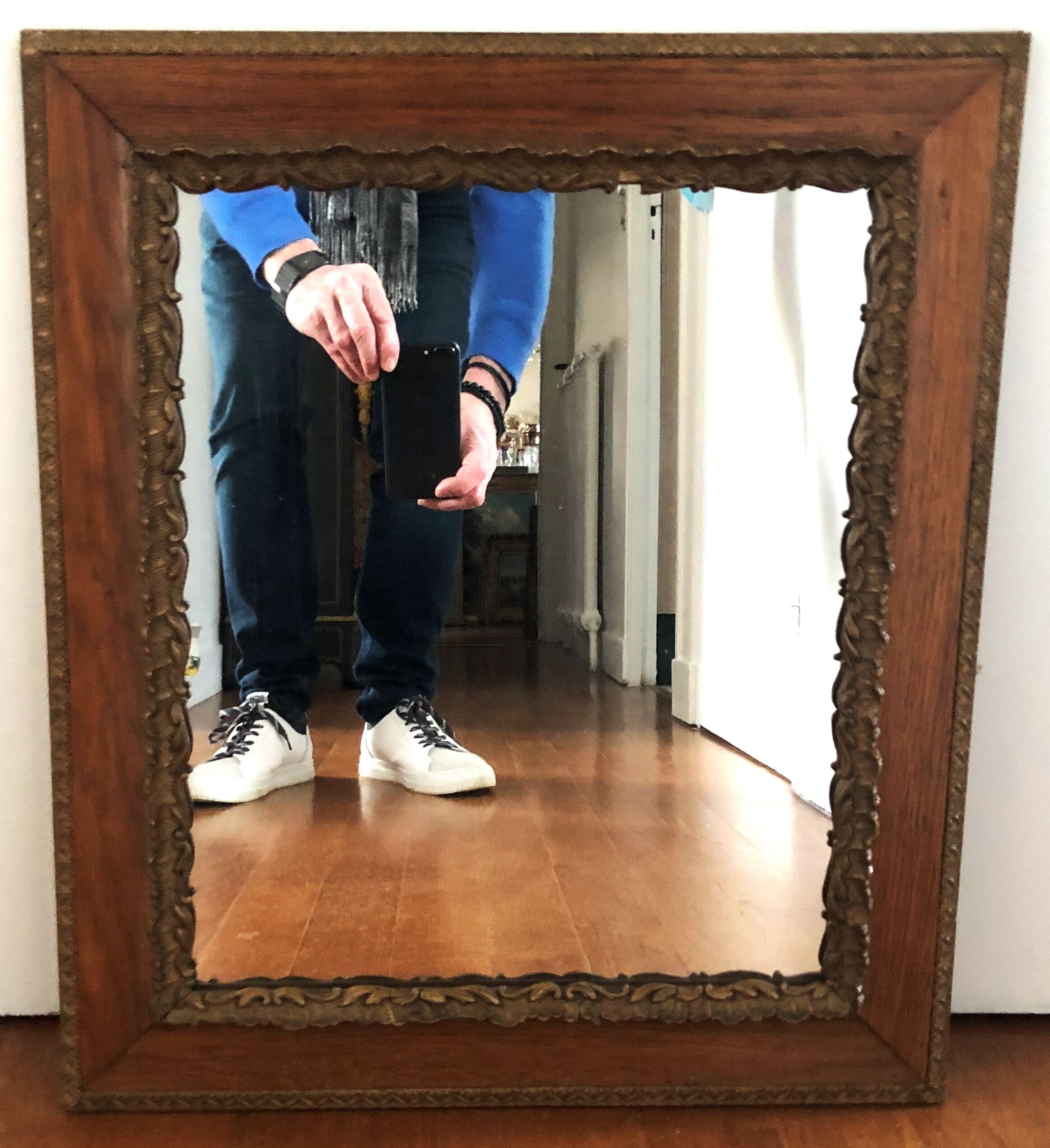 Carved wooden mirror 47x54cm