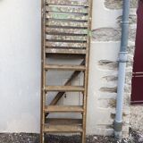 Painter's stepladder