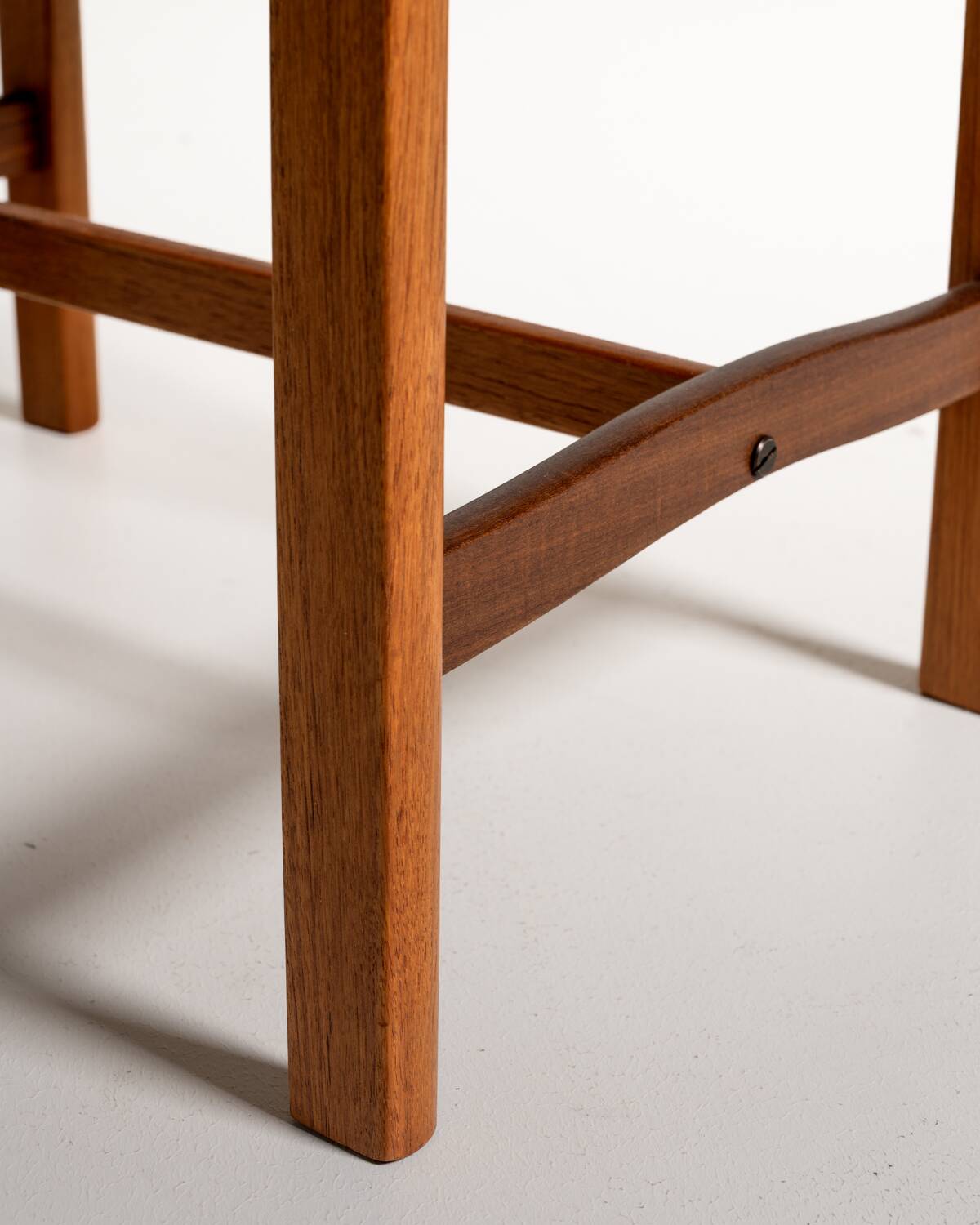 Teak side table produced by Alberts, 1967