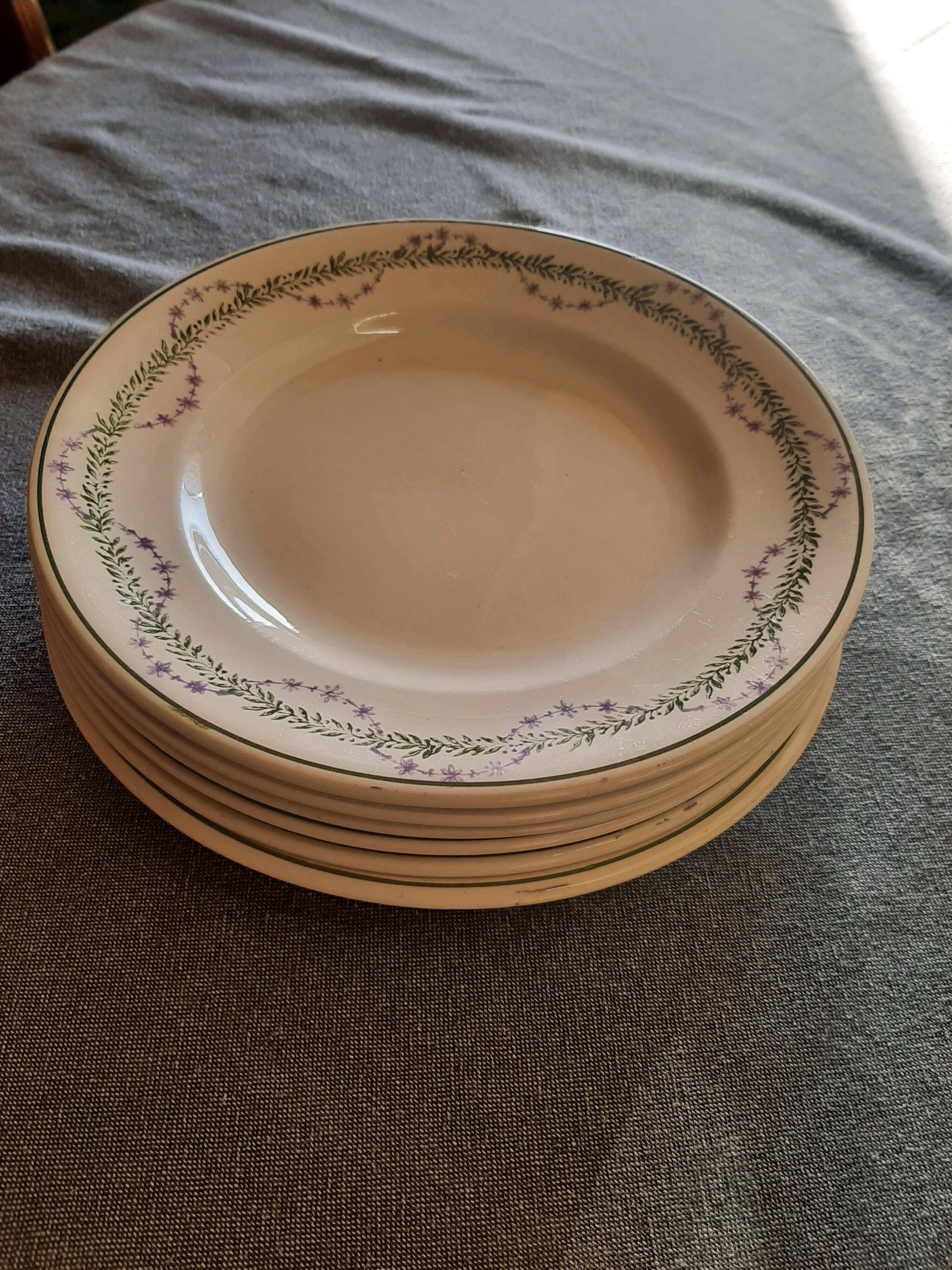 Assiettes à dessert Longwy