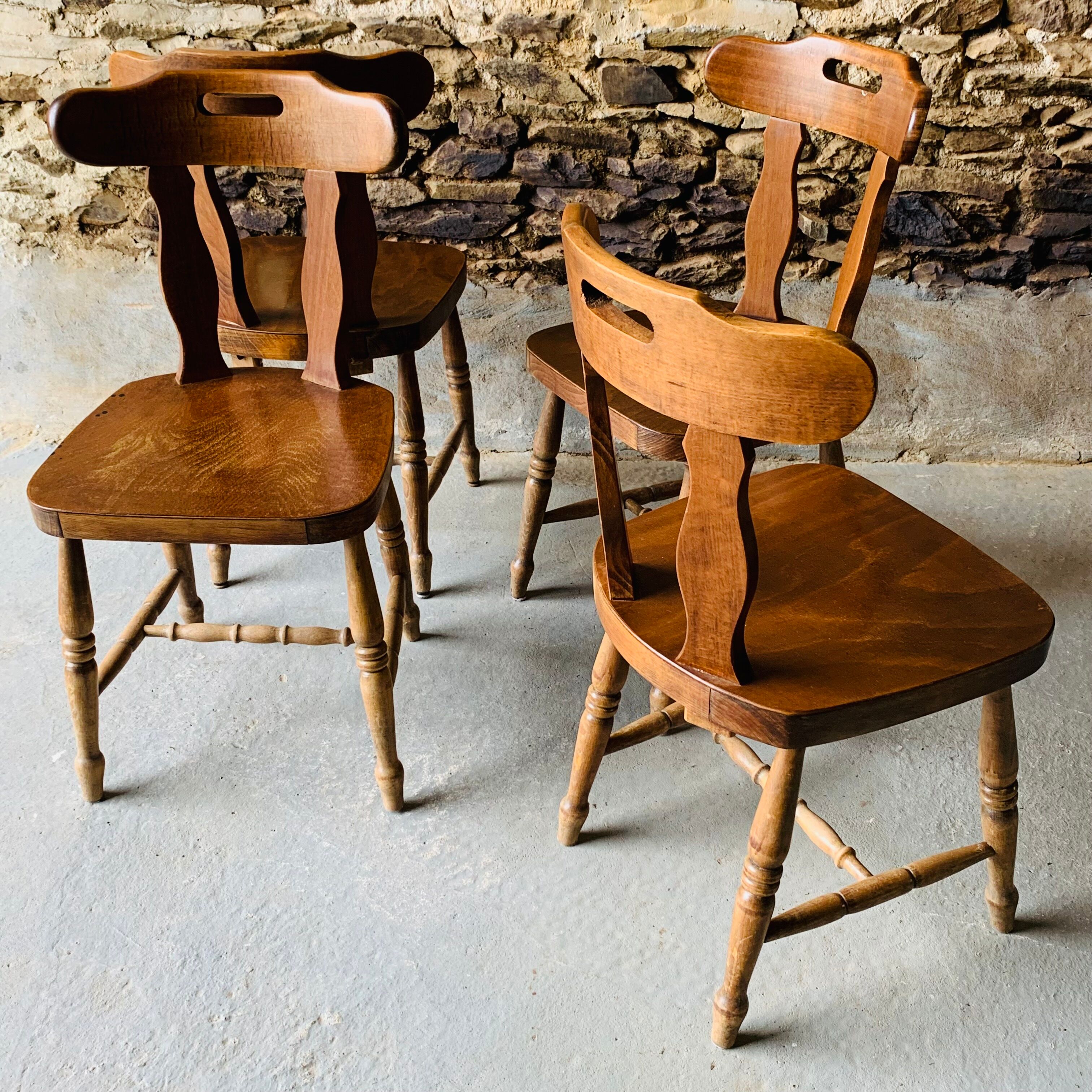 Set of 4 western style chairs