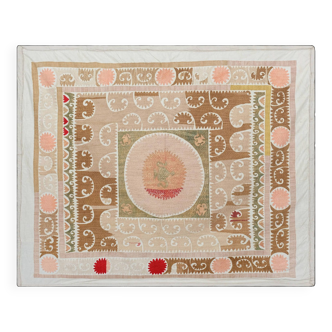 Hand knotted rug, vintage Turkish rug 121x142 cm