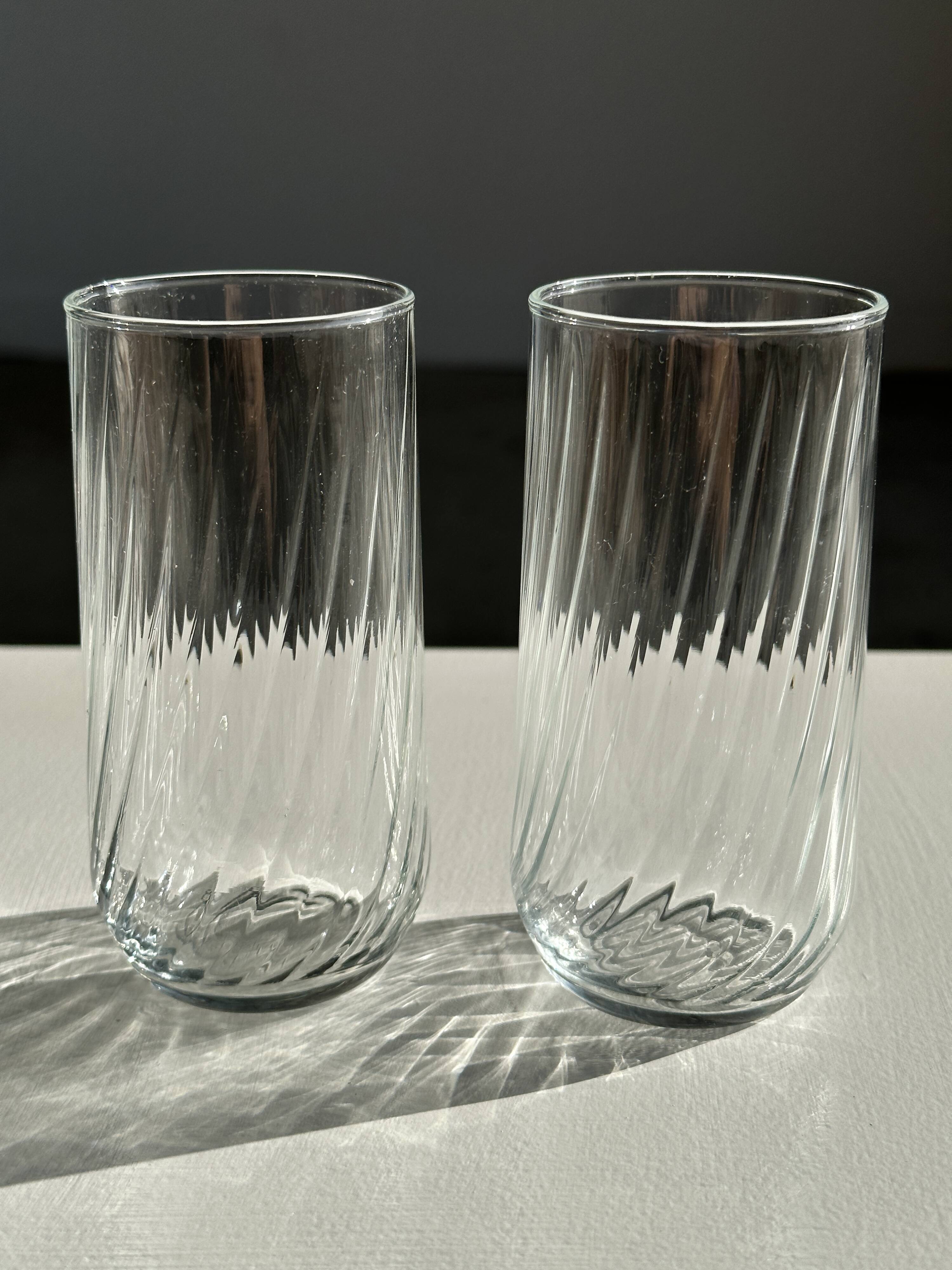Lot de 4 verres à eau transparent torsadé H:12cm
