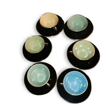 Colorful sargumine tea service